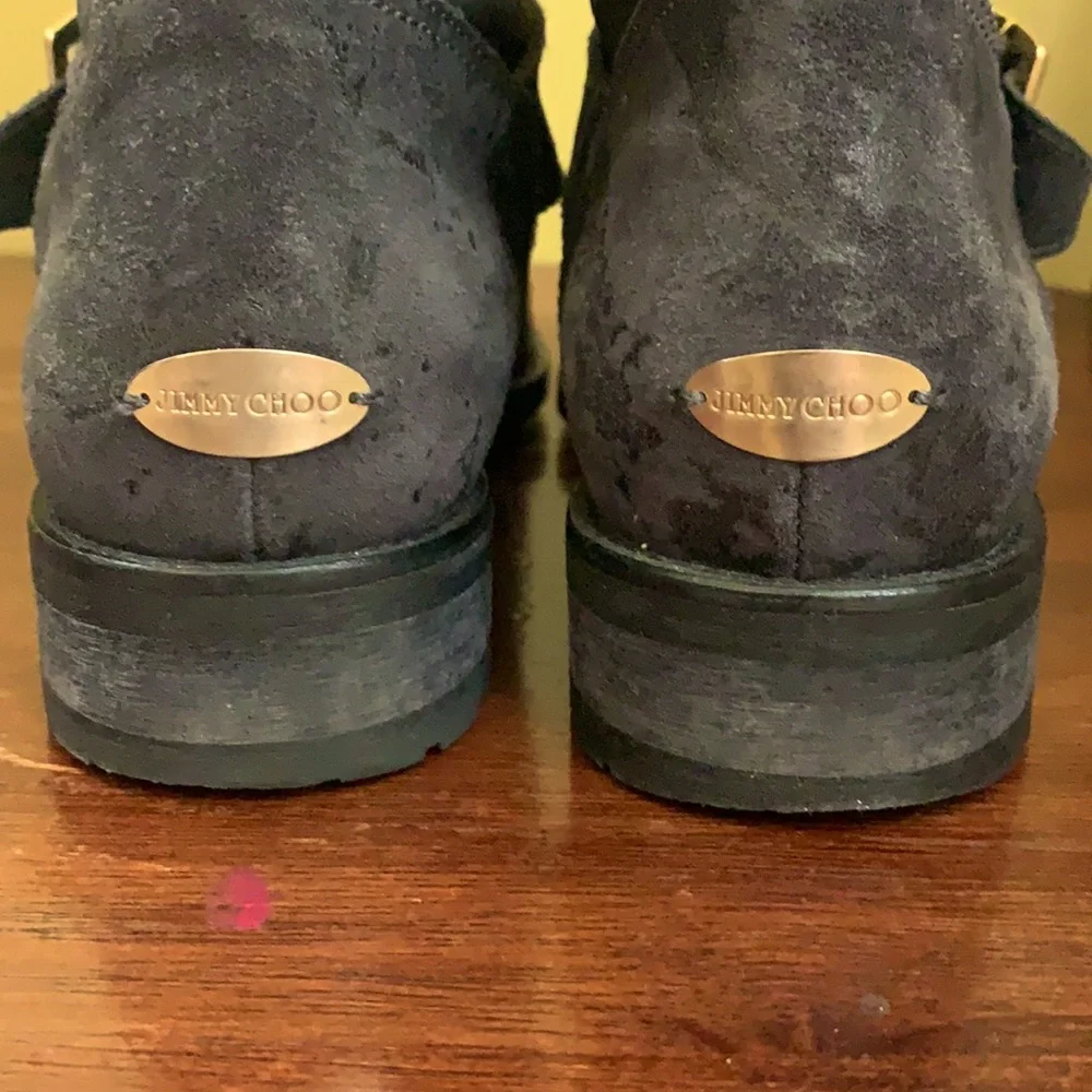 Jimmy Choo boots. Great condition. 7 in women’s. - Picture 3 of 4